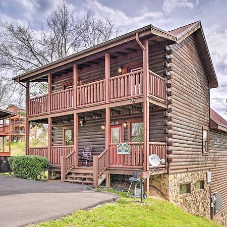 Mountain Pool Lodge Sevierville Cabin With Hot Tub Pigeon Forge Eksteriør bilde