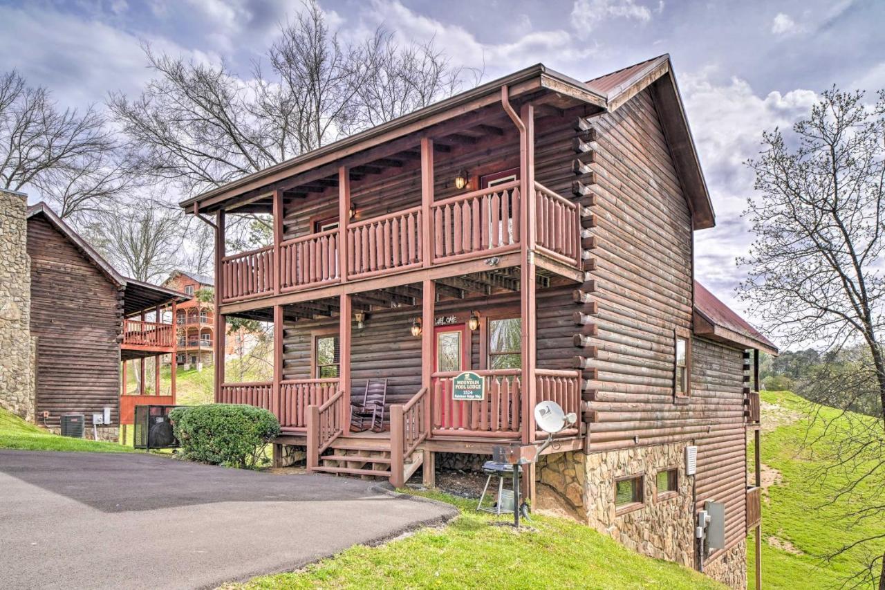 Mountain Pool Lodge Sevierville Cabin With Hot Tub Pigeon Forge Eksteriør bilde